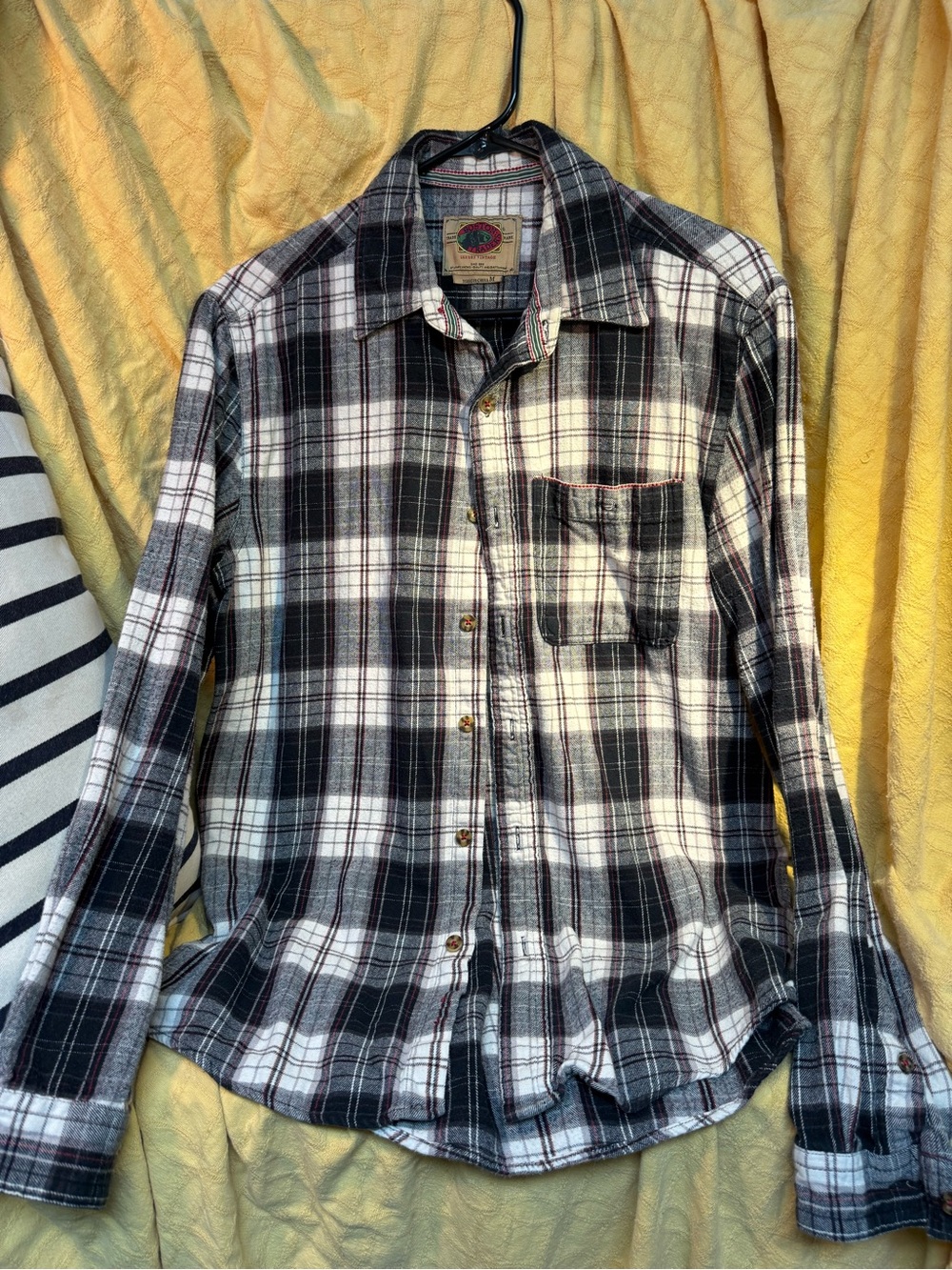 Boston Traders Black and White Plaid Long-Sleeve Button-Down Shirt